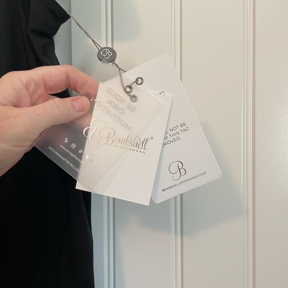 NWT Bombshell Sportswear Savage Leggings Size M Black - Picture 5 of 9